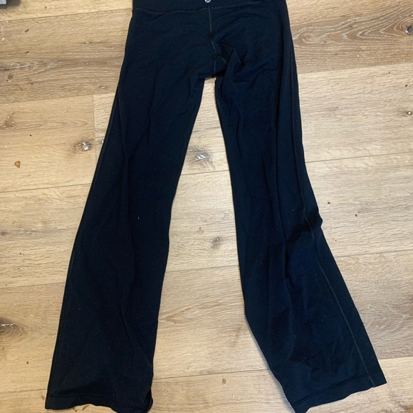 Lululemon groove pants - Picture 5 of 5